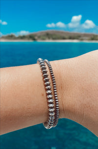 Navajo Pearl Saucer Bead Bracelet